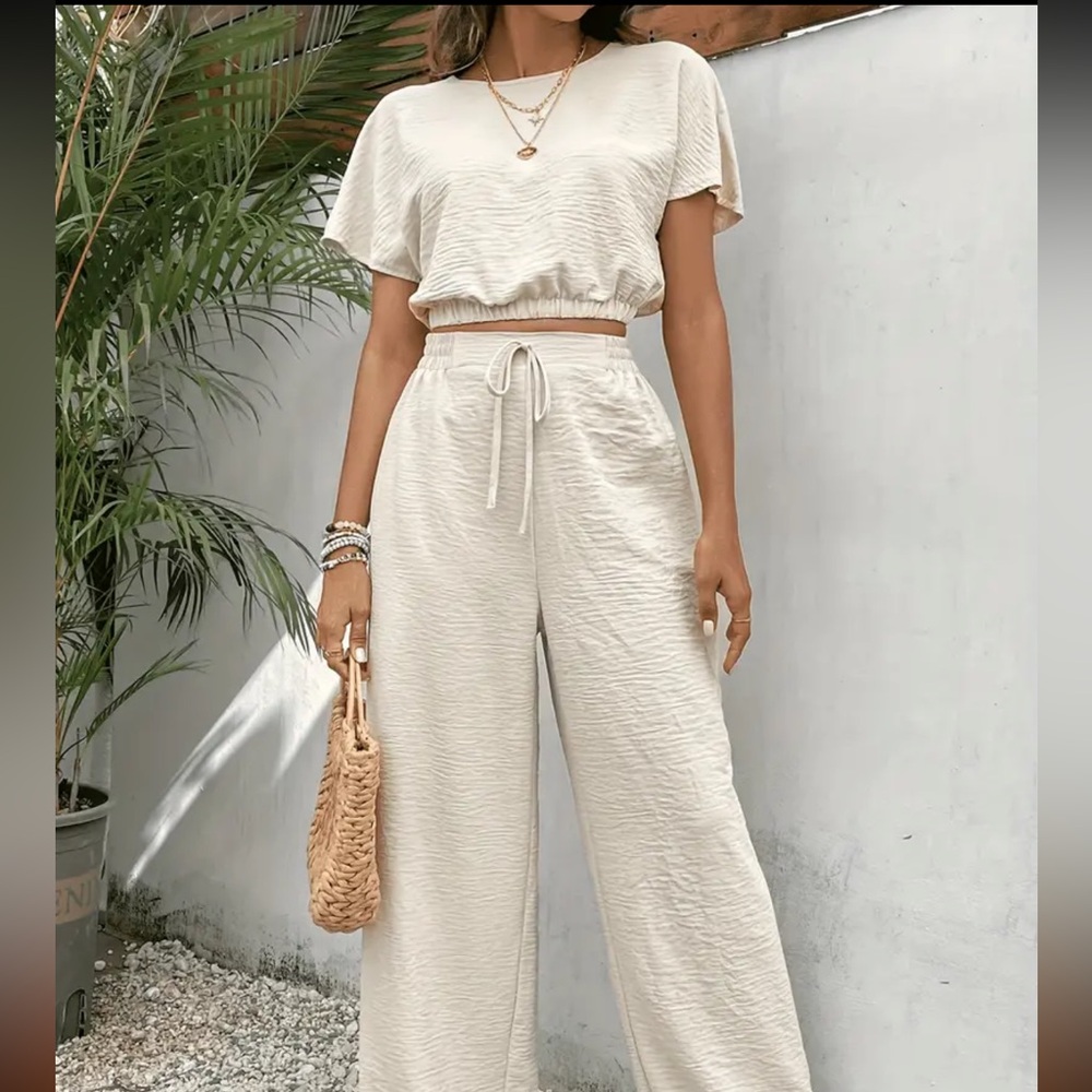 Solid Color Summer & Spring Casual. Two-piece Set Sleeve Crop Top & Tie Front. - Picture 7 of 10